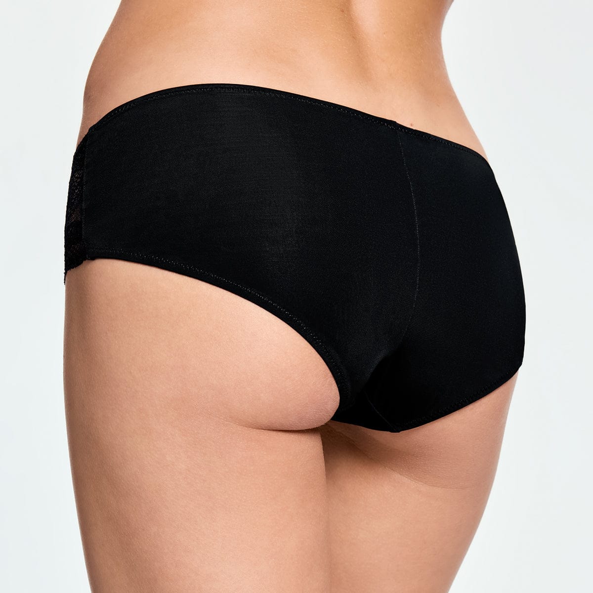 Smooth Fine Lace Bikini Black - Image 4